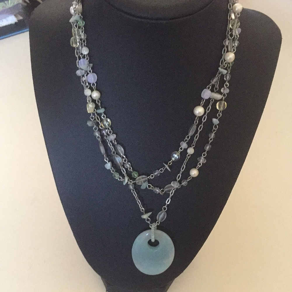 Lia Sophia mother of pearl 3layer necklace EUC